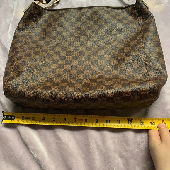 Authentic LV bag in good condition - Picture 9 of 11
